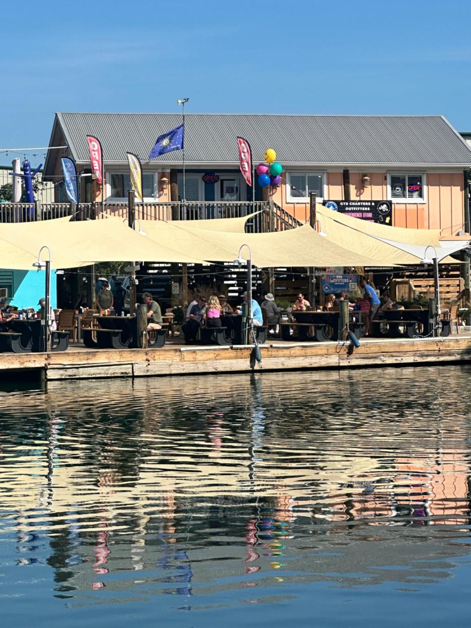 Aqua Lodges At Hurricane Hole Marina Stock Island Bagian luar foto